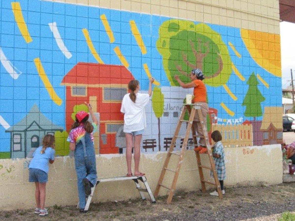 Community Art Facilitation